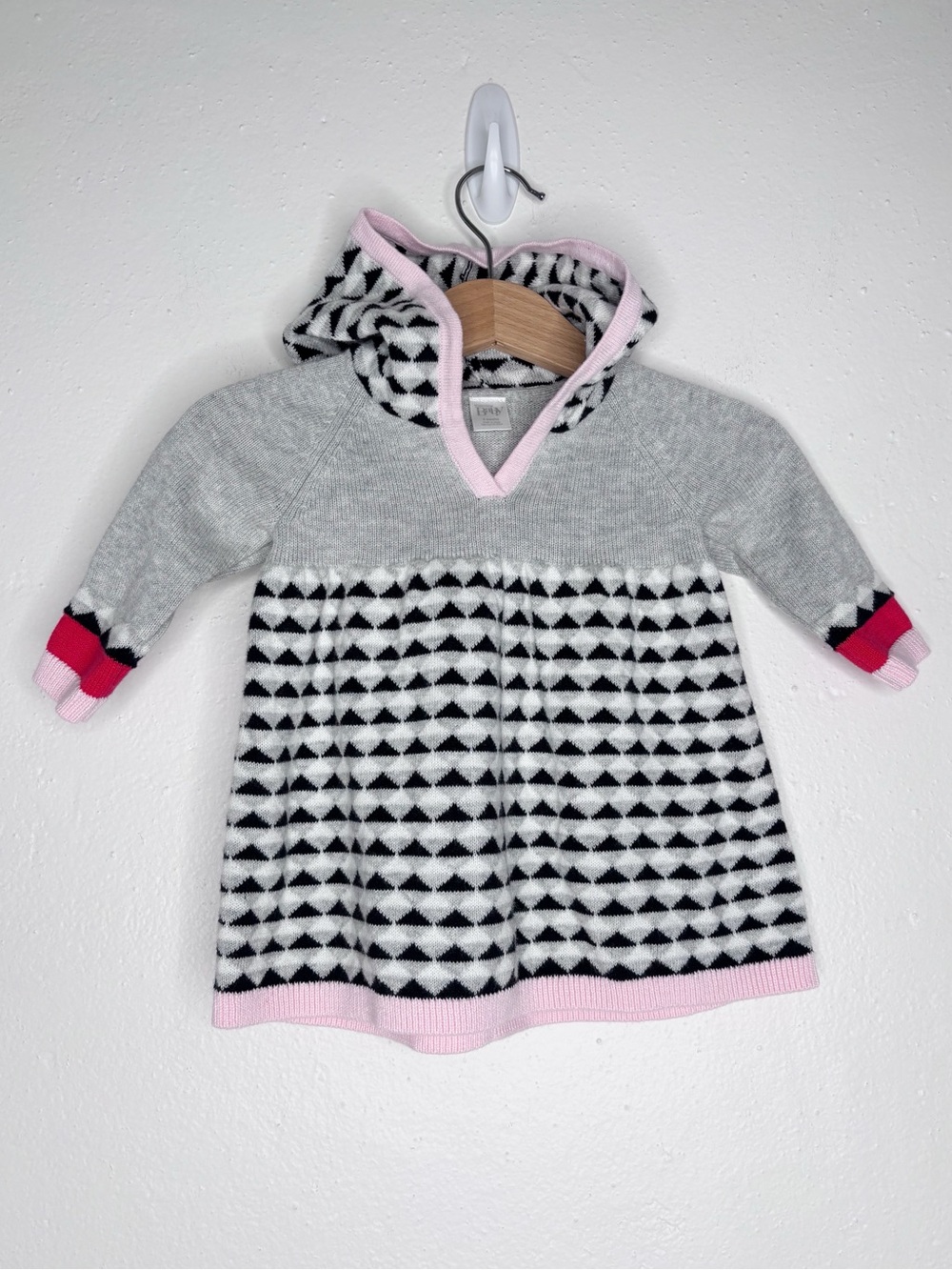 Preston Baby Geometric Hooded Cotton Knit Sweater Pompom Hood Size 3 Months EUC